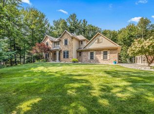 3339 E Shady Ridge Ln, Midland, MI 48642