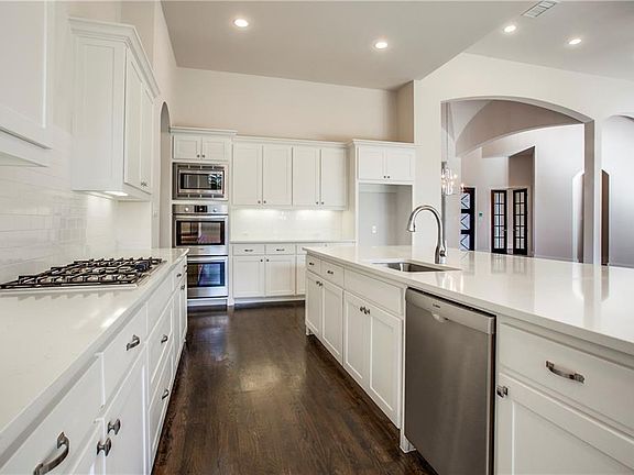 5th image of 5901 Saint Andrews Ct