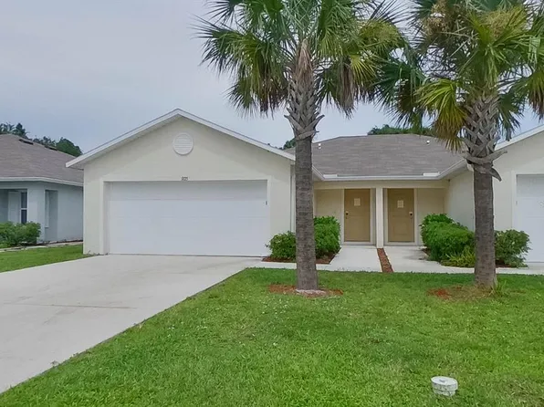 9135 Aegean Cir, Lehigh Acres, FL 33936