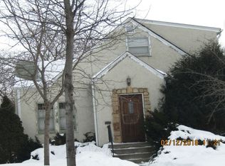 3654 Thomas Ave N, Minneapolis, MN 55412