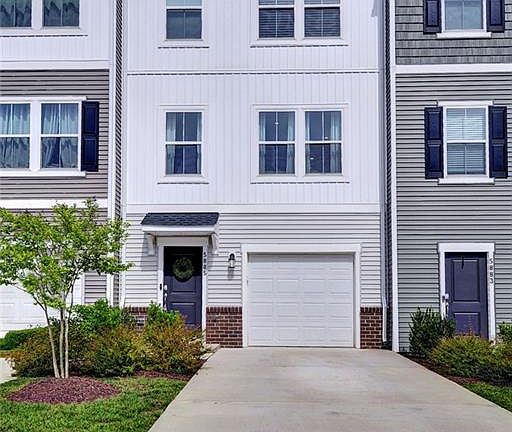 2nd image of 5885 Ginger Dr