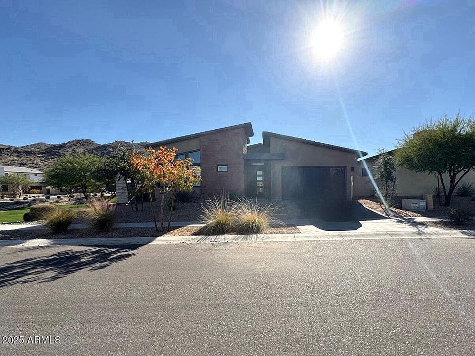 1st image of 1141 E La Mirada Dr