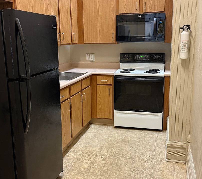 1st image of 400 E South A St #407