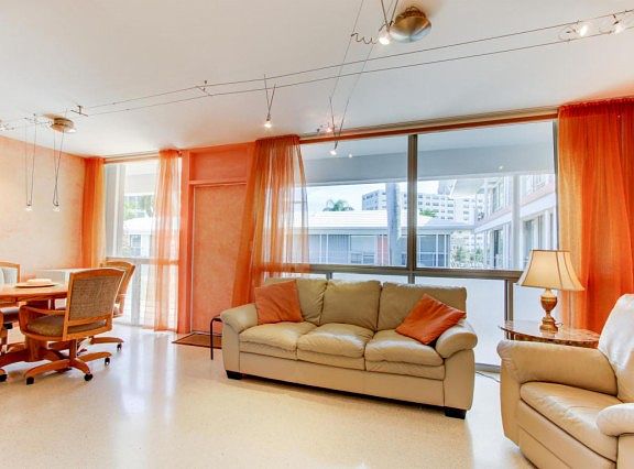 4th image of 2700 Yacht Club Blvd APT 5C