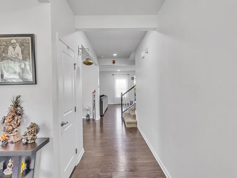 507 Audrey Ct — Photo 8