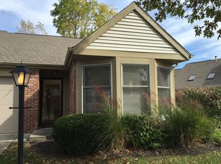 3034 Crimson Ct E, Carmel, IN 46033