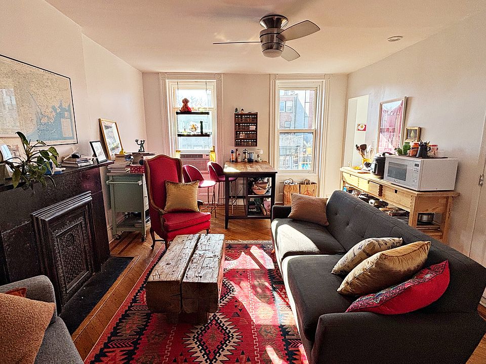 1st image of 1272 Bergen St APT 3