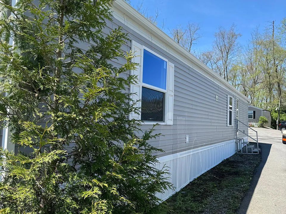 2 Miller Hill Rd #8