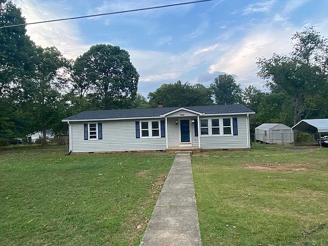 18 Parelius Ln — Photo 1