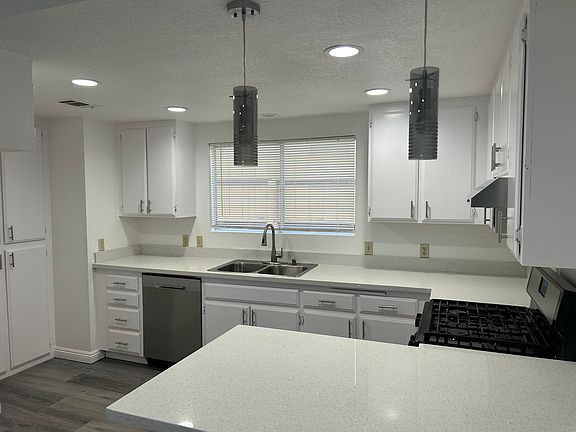 2nd image of 28940 Calle Del Lago #C
