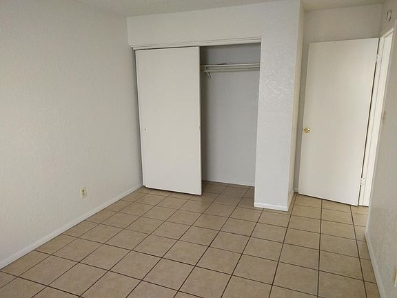 4th image of 3647 Wendell Ave APT B