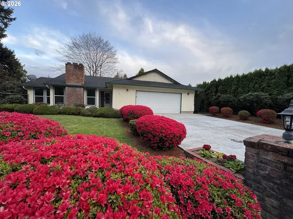 1015 NW 123rd Cir, Vancouver, WA 98685