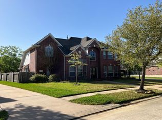 15714 Lake Loop Dr, Cypress, TX 77433
