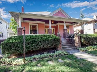 808 Cayuga Dr, Niagara Falls, NY