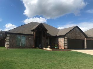 1722 Shoal Creek Dr, Wichita Falls, TX 76310