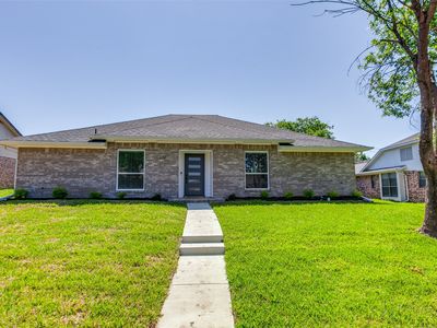 2312 Eastgate Dr, Carrollton, TX, 75006