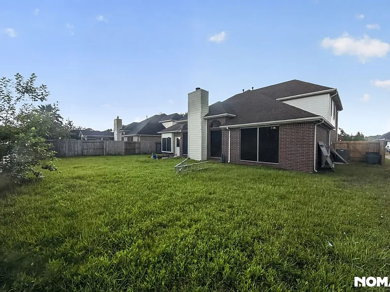 1811 Quiet Hollow Dr — Photo 27