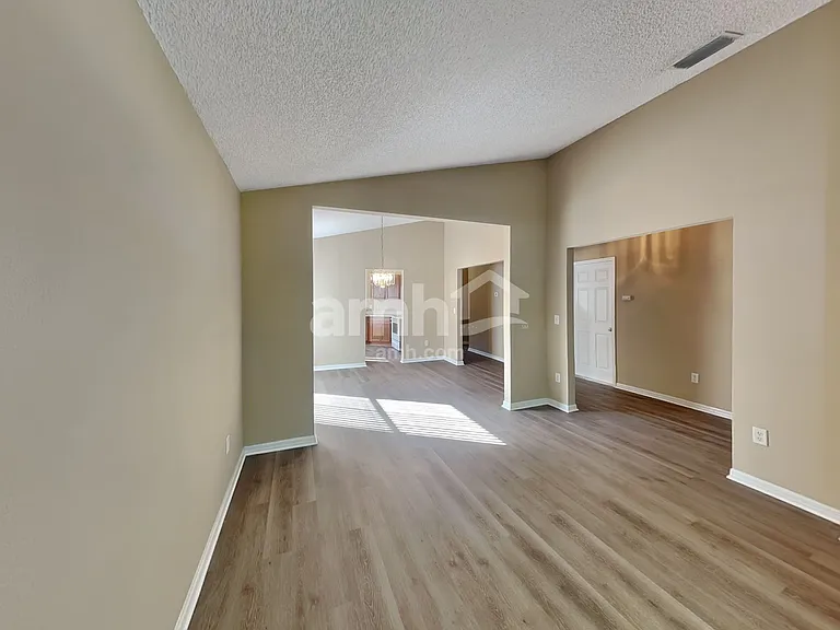 812 Copenhagen Way — Photo 7