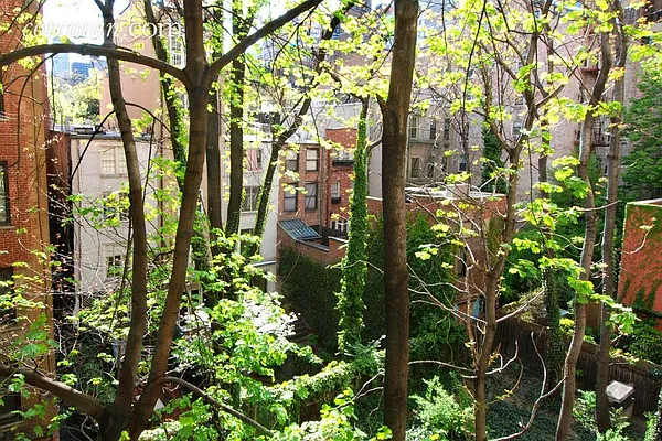 Rented by Corcoran | media 11