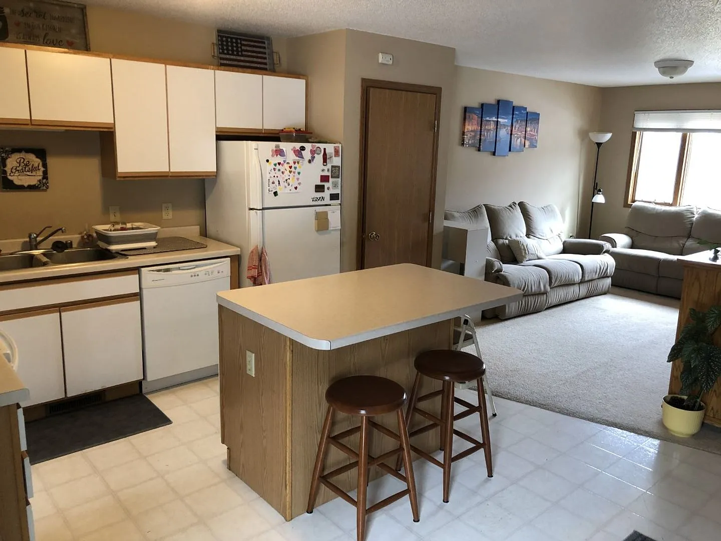 Pine Ridge-4918 Coventry Ct — Photo 2