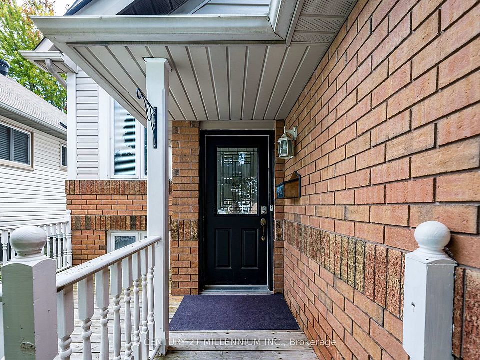 1st image of 425 Elmwood Ct