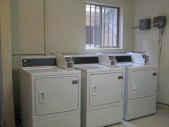 4th image of 4267 Carlin Ave APT 20