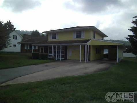 2nd image of 115 Fairview Dr