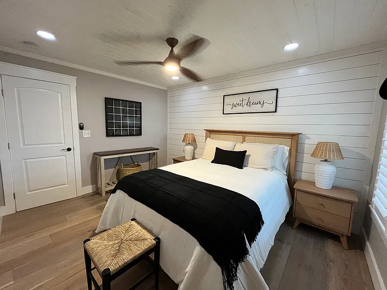 8502 Sandy Hook Dr — Photo 22