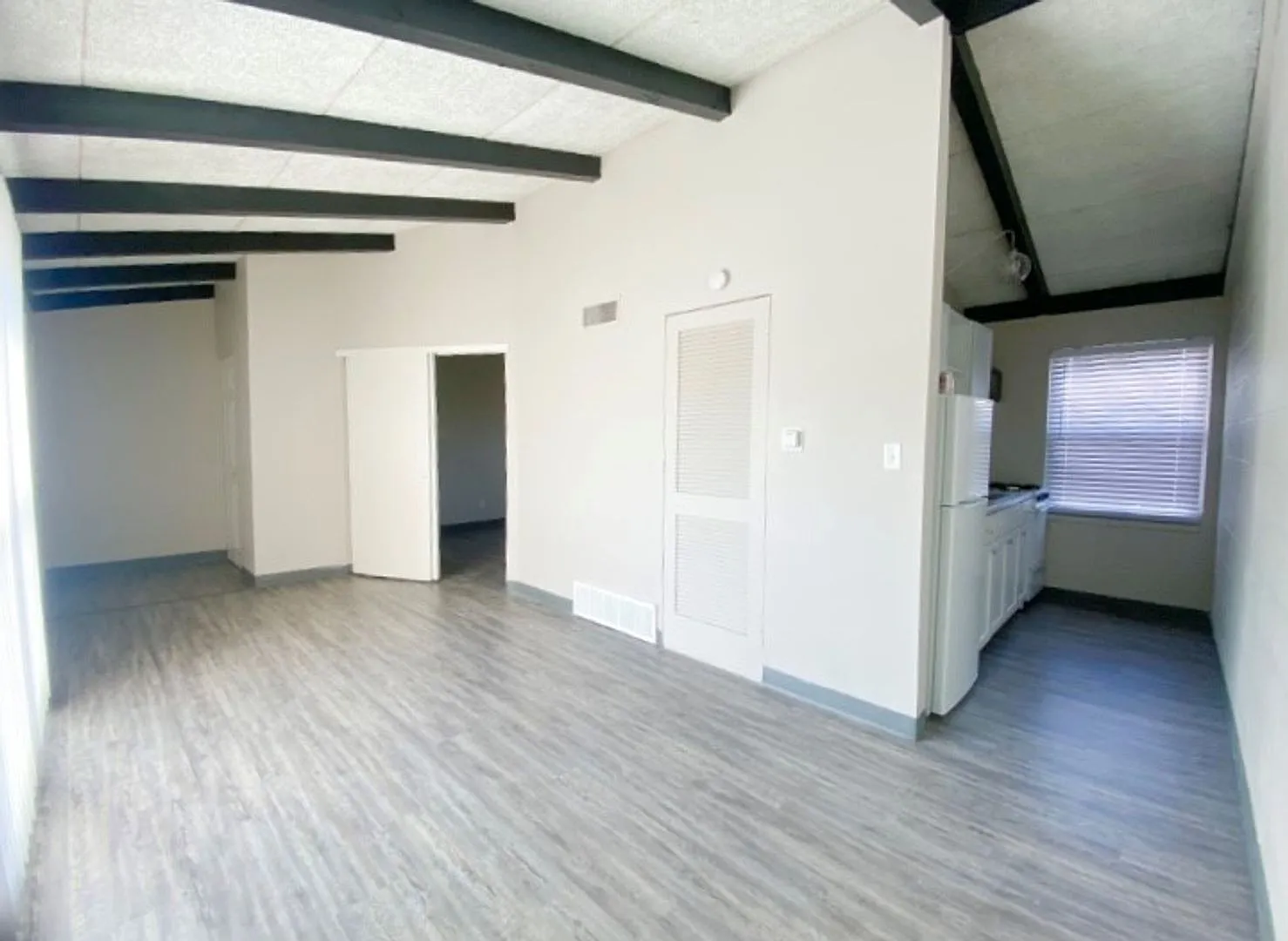 1 bed, 484 sqft, $700 — Photo 3