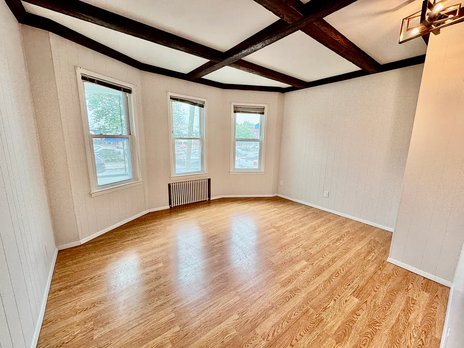 3 bed, $2,600 — Photo 2