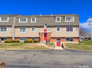 17 Evergreene UNIT 17, Wallingford, CT 06492