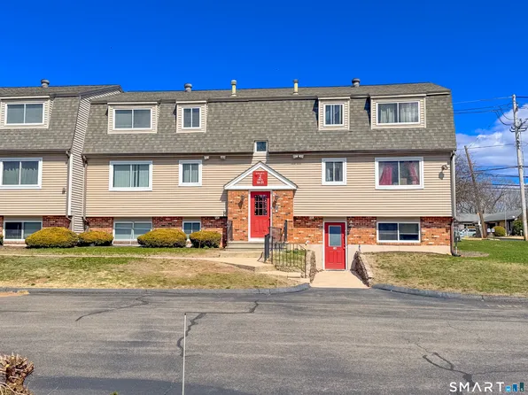 17 Evergreene Road #17, Wallingford, CT 06492