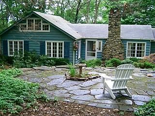 2nd image of 110 Glenside Trl