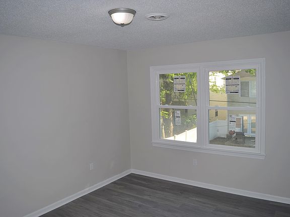 3rd image of 415 W 32nd St APT 2