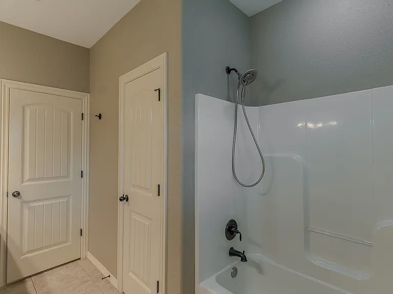 11049 Rausch Ct — Photo 25
