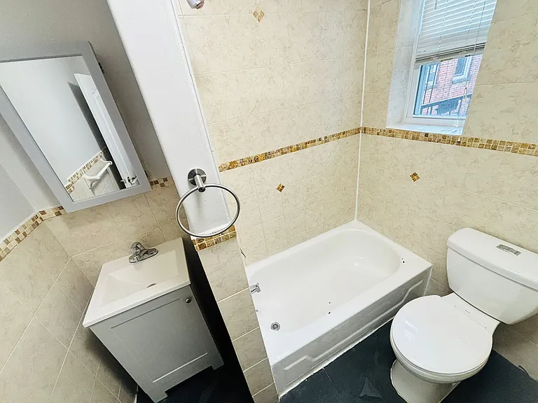 6615 Broadway #D1 — Photo 14