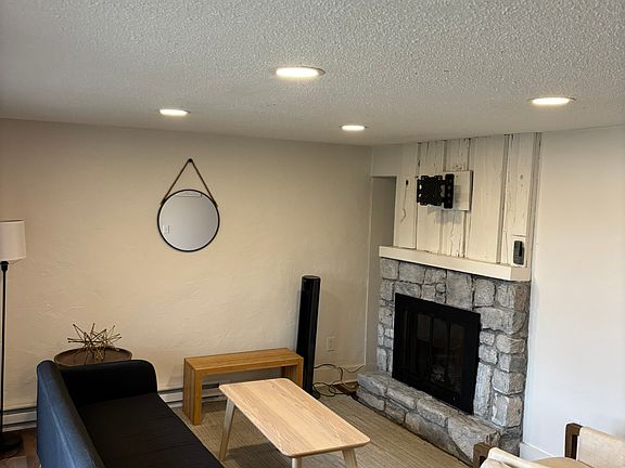 3rd image of 1443 Sugar Mountain Dr #C-18