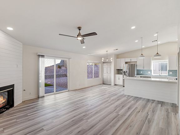 Open layout common area