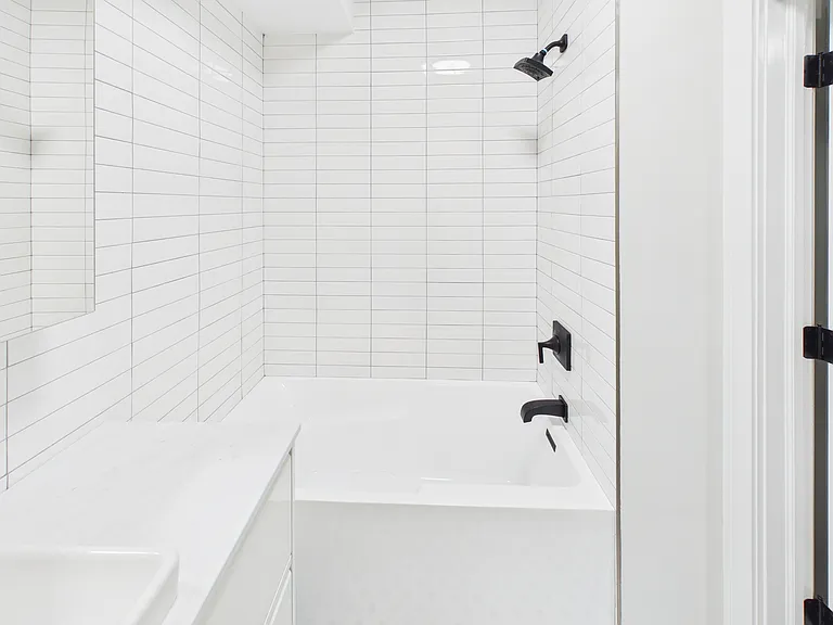 2350 S Leavitt St #1F — Photo 17