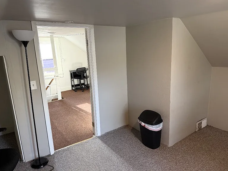 928 E Hanson Ave — Photo 10