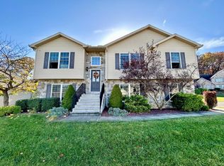4915 Whitlock Ln, Mechanicsburg, PA 17055
