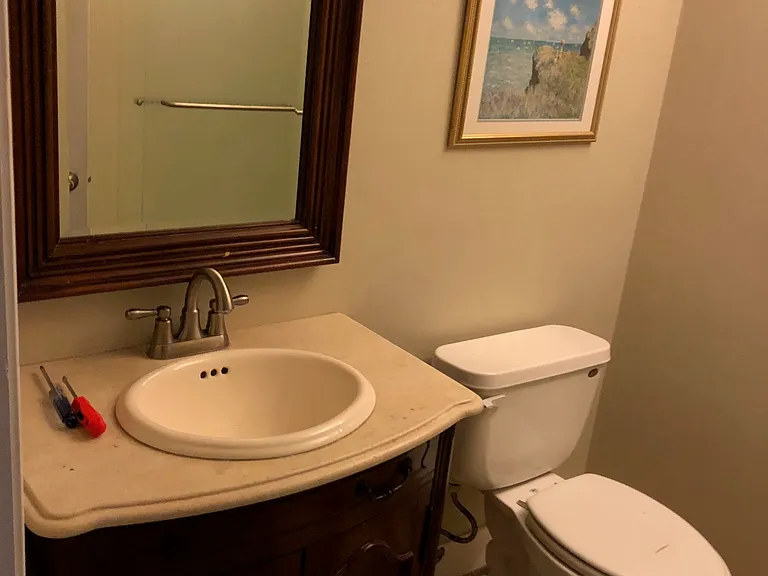 Rainbow Full Bath 1_05292019