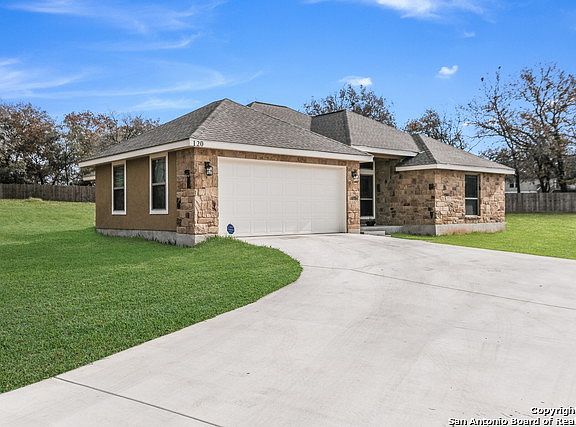 2nd image of 120 Great Oaks Blvd