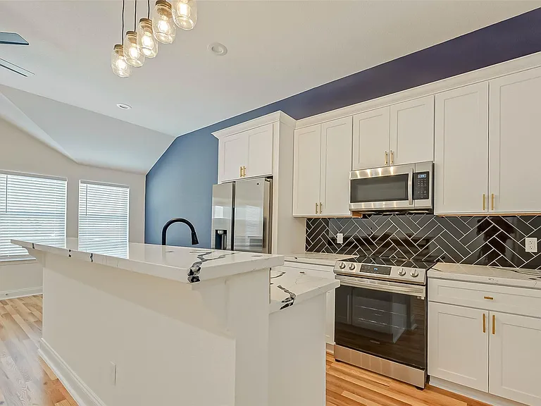 7339 Krueger Rd #A — Photo 12