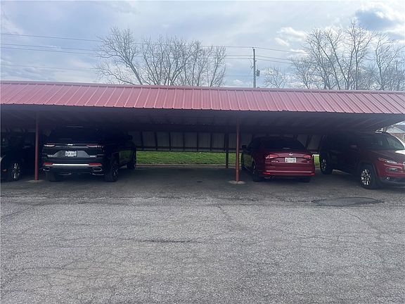 2nd image of 7505 Mount Ranier