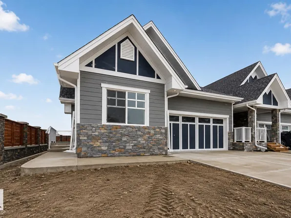 120 Hillshire Blvd #13, Strathcona County, AB T8B 0C9