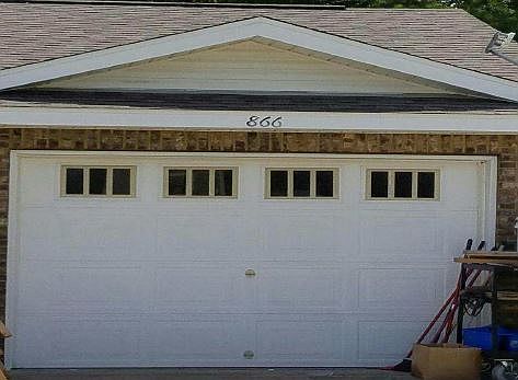 2nd image of 866 Arlington Cir