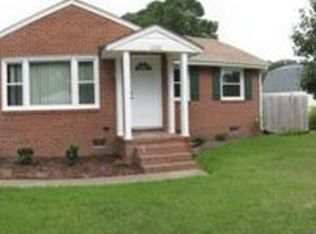 1772 Revere Dr, Hampton, VA 23664