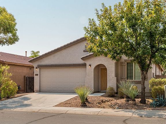 4th image of 42531 W Palmyra Ln