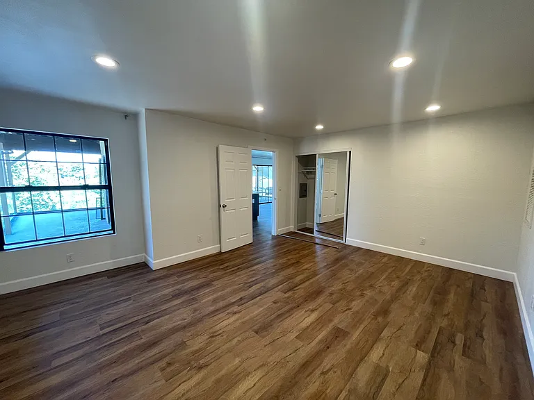 1825 Park Dr #C — Photo 13